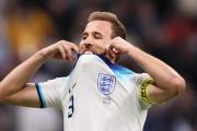  凯恩迎来五赛季高光表现，日本队球迷沸腾！